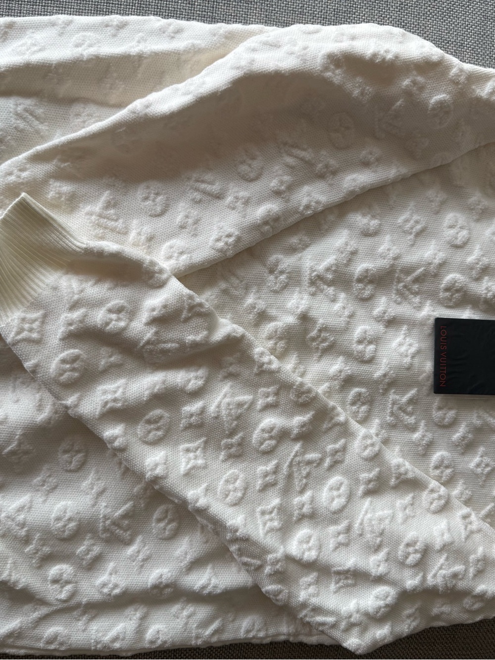 Louis Vuitton Cream Embossed Monogram Crewneck Sweater - Picture 3 of 3